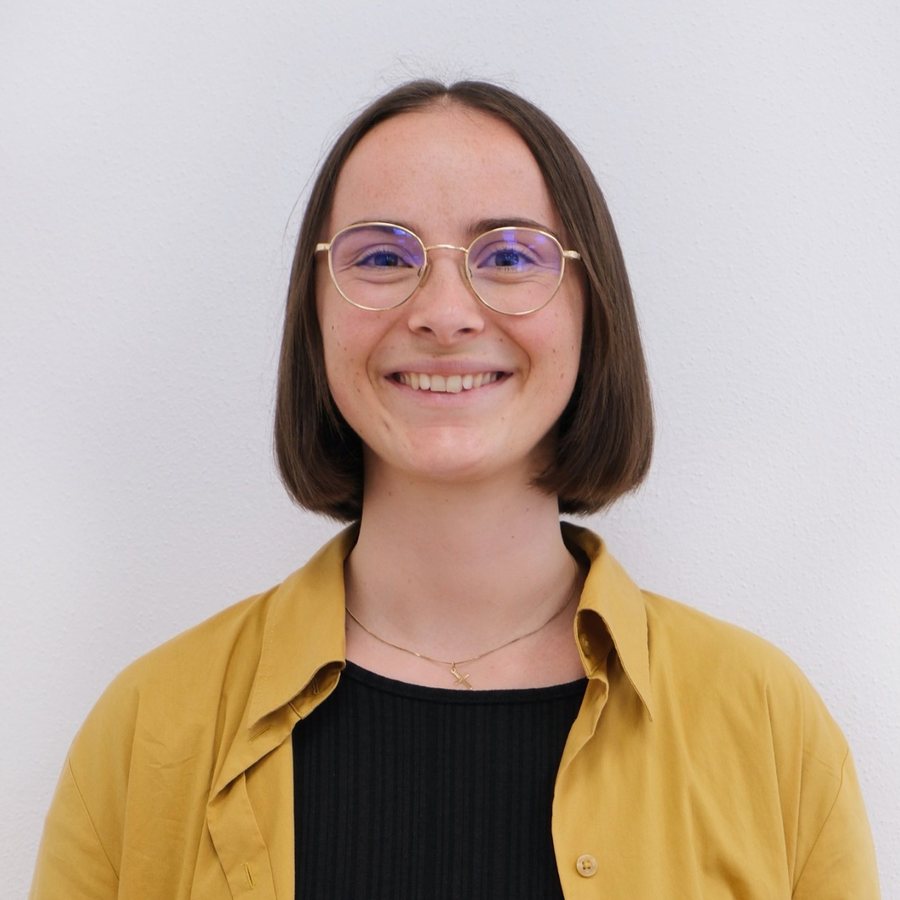 Tabea Knöll, Lehrkraft